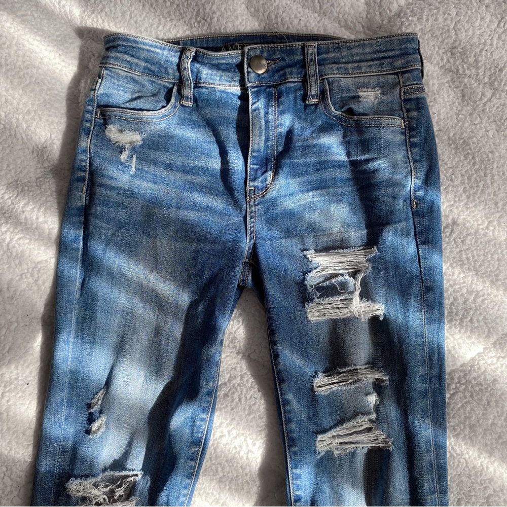 AE hi rise super stretch x distressed jeggings